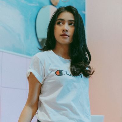 SHORT-KURTIES